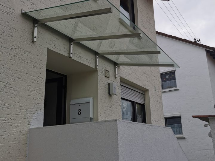 Vordächer und Terrassenüberdachungen